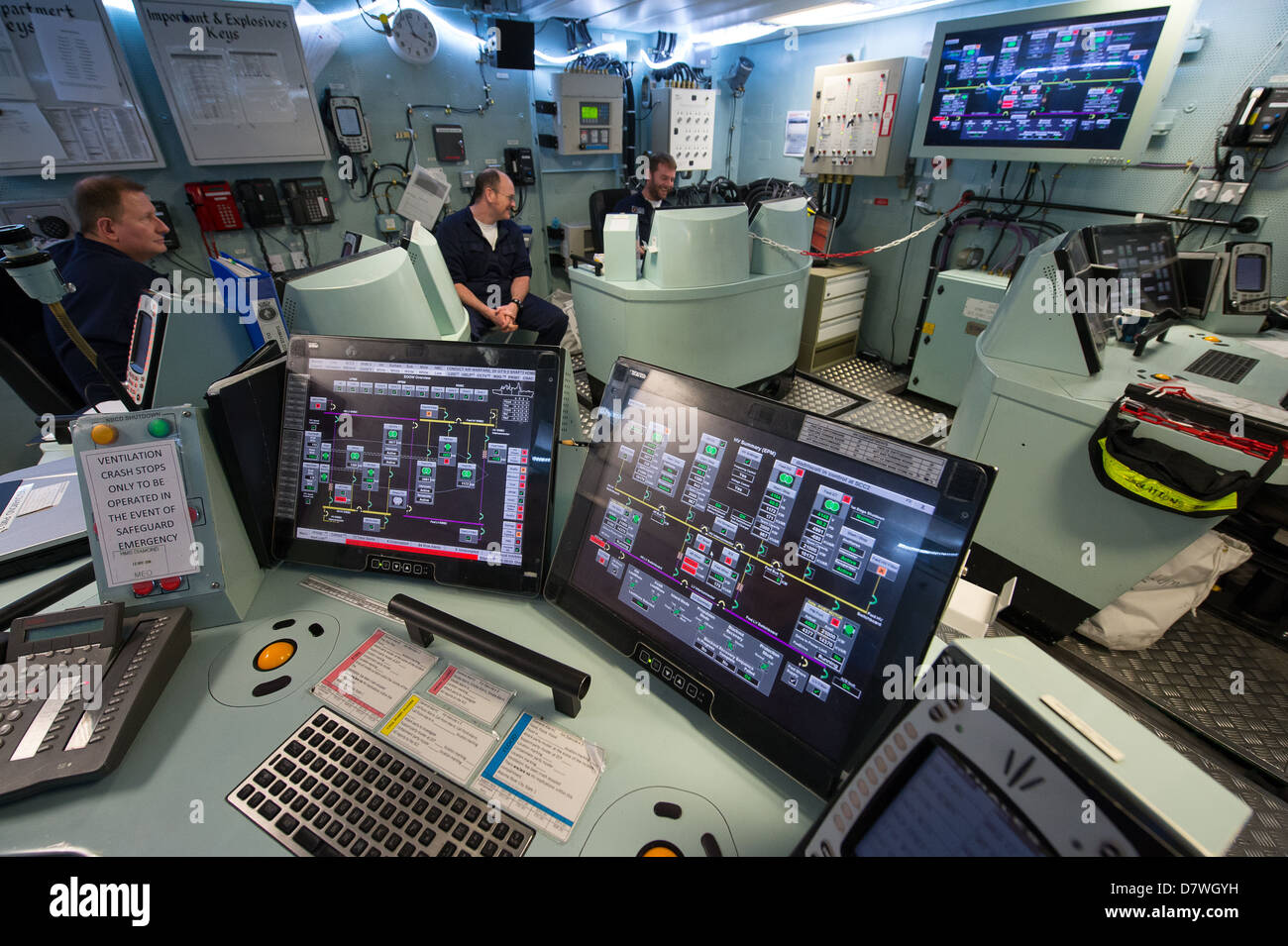 Navy control center hi-res stock photography and images - Alamy