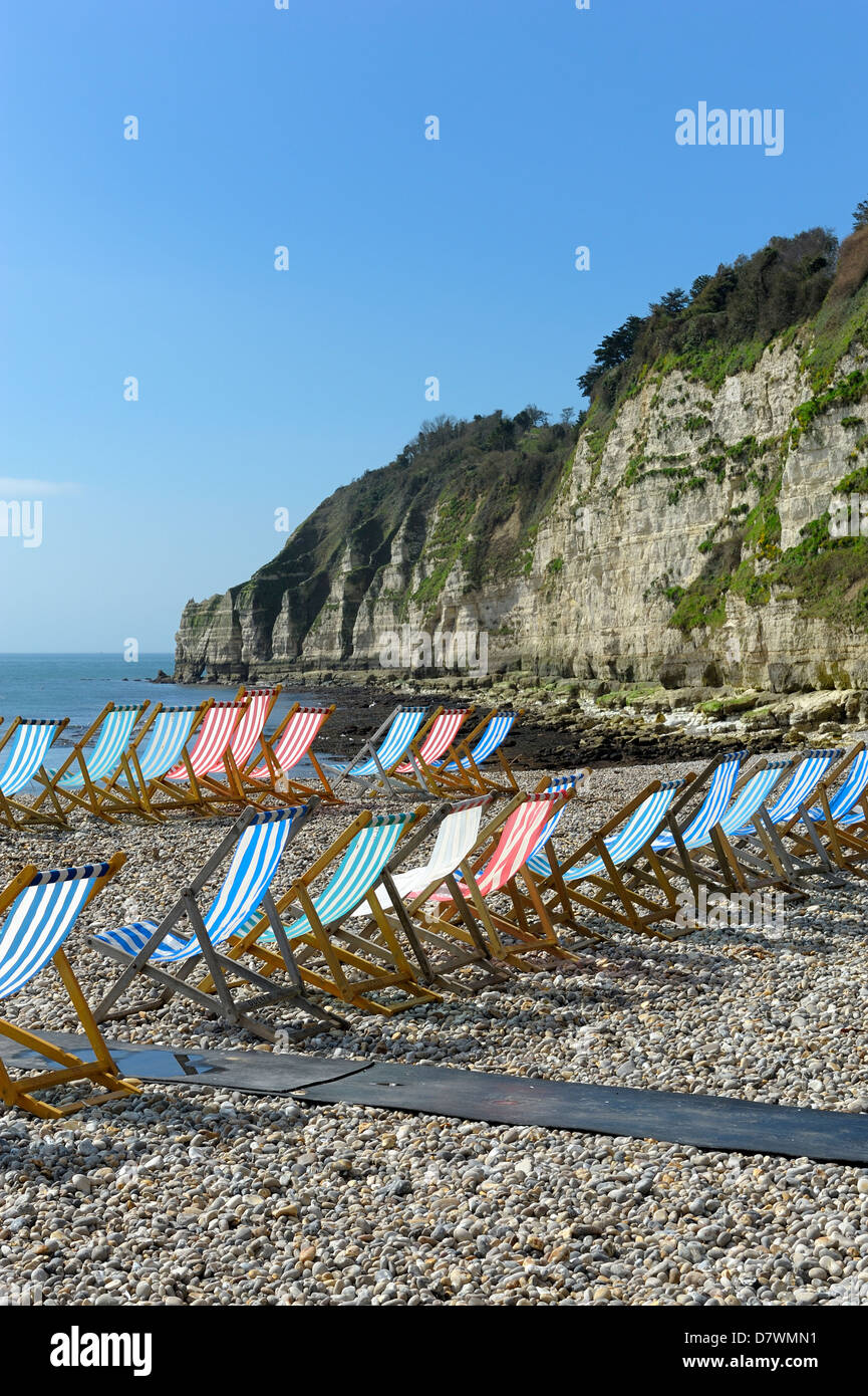 Empty deck chairs hi-res stock photography and images - Alamy