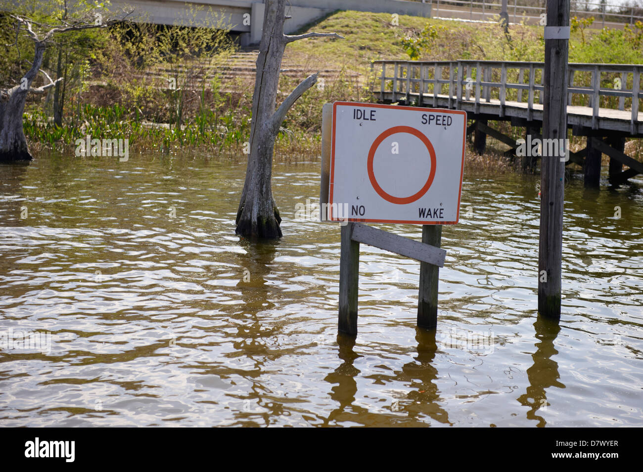 Idle Speed No Wake' sign to protect manatees, Lake Dora, Florida, USA