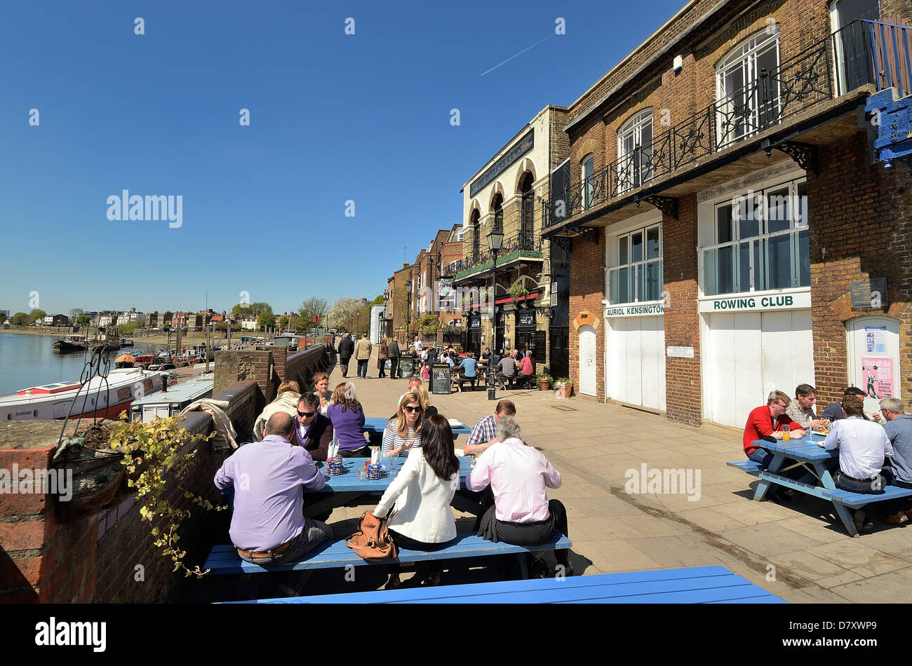 Riverside pubs at Hammersmith London Stock Photo