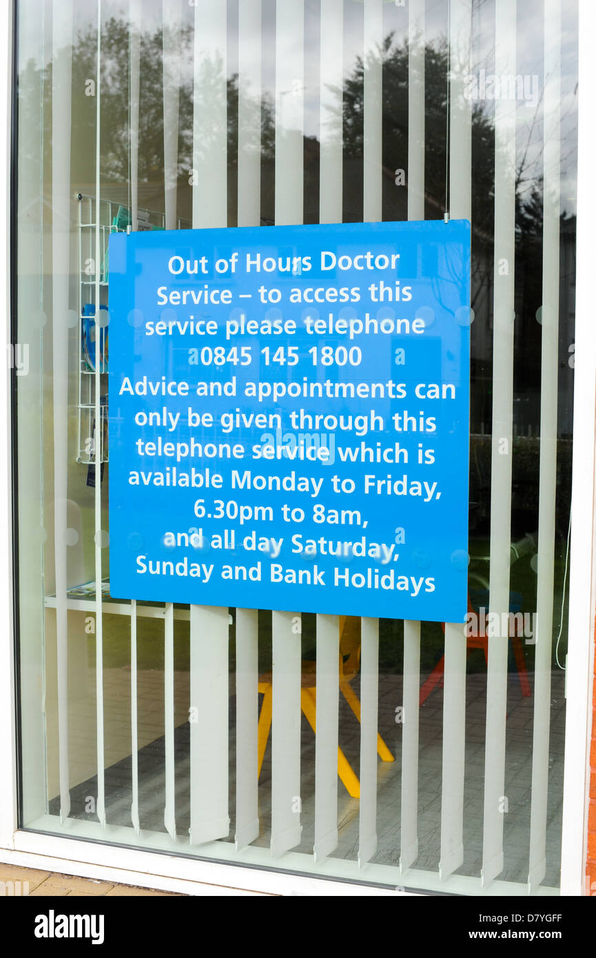 Closed Sign Doctor High Resolution Stock Photography and Images Alamy