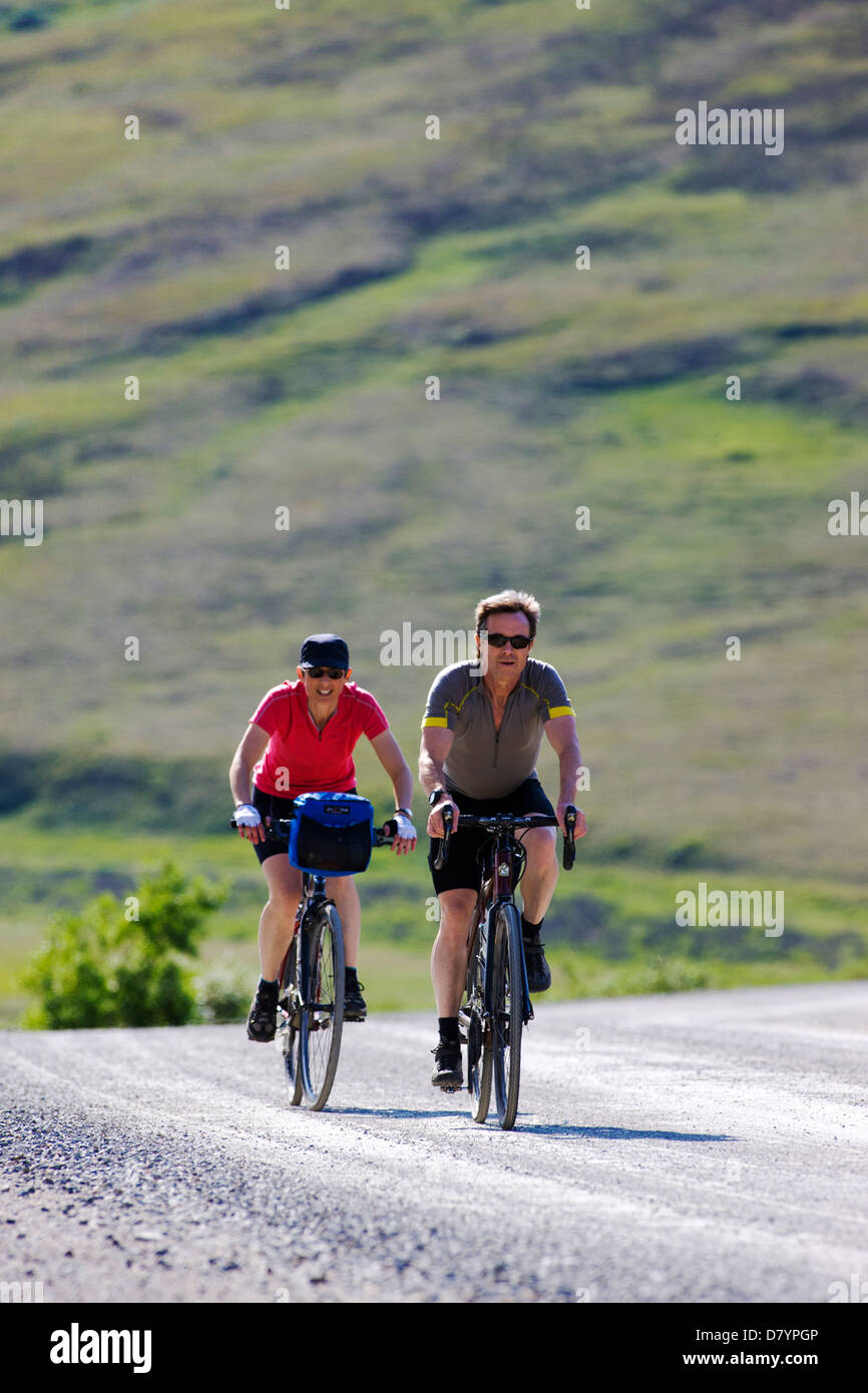 Two cyclists muscles hi-res stock photography and images - Alamy