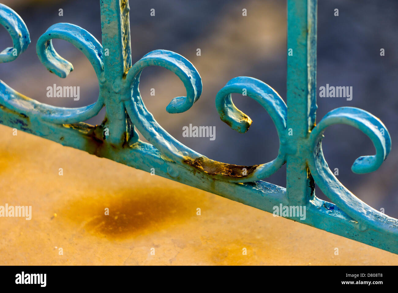 Painted railings hi-res stock photography and images - Alamy