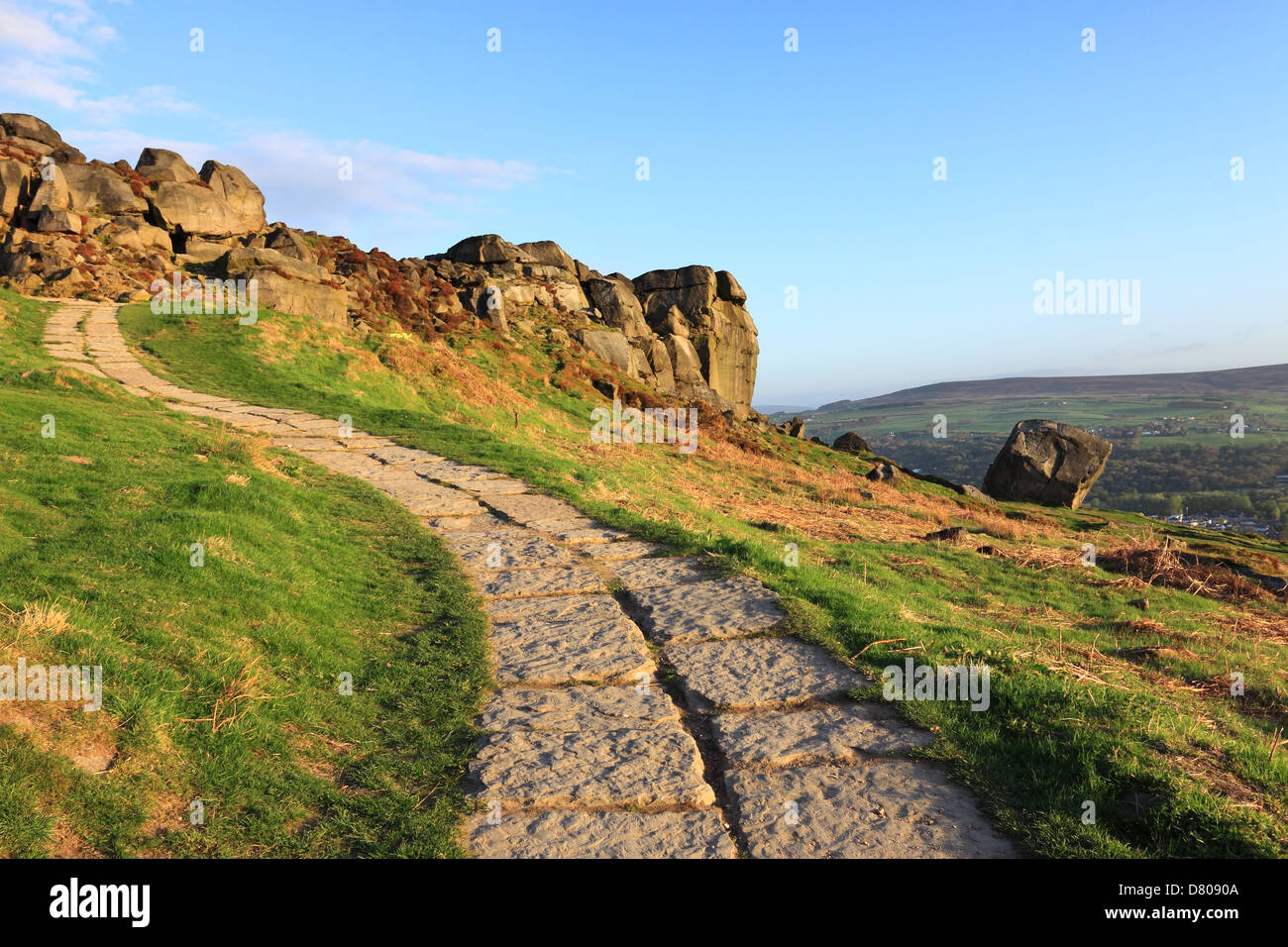 The famous Cow & Calf rocks, on Ilkley Moor, above the West Yorkshire Spa Town of Ilkley Stock Photo