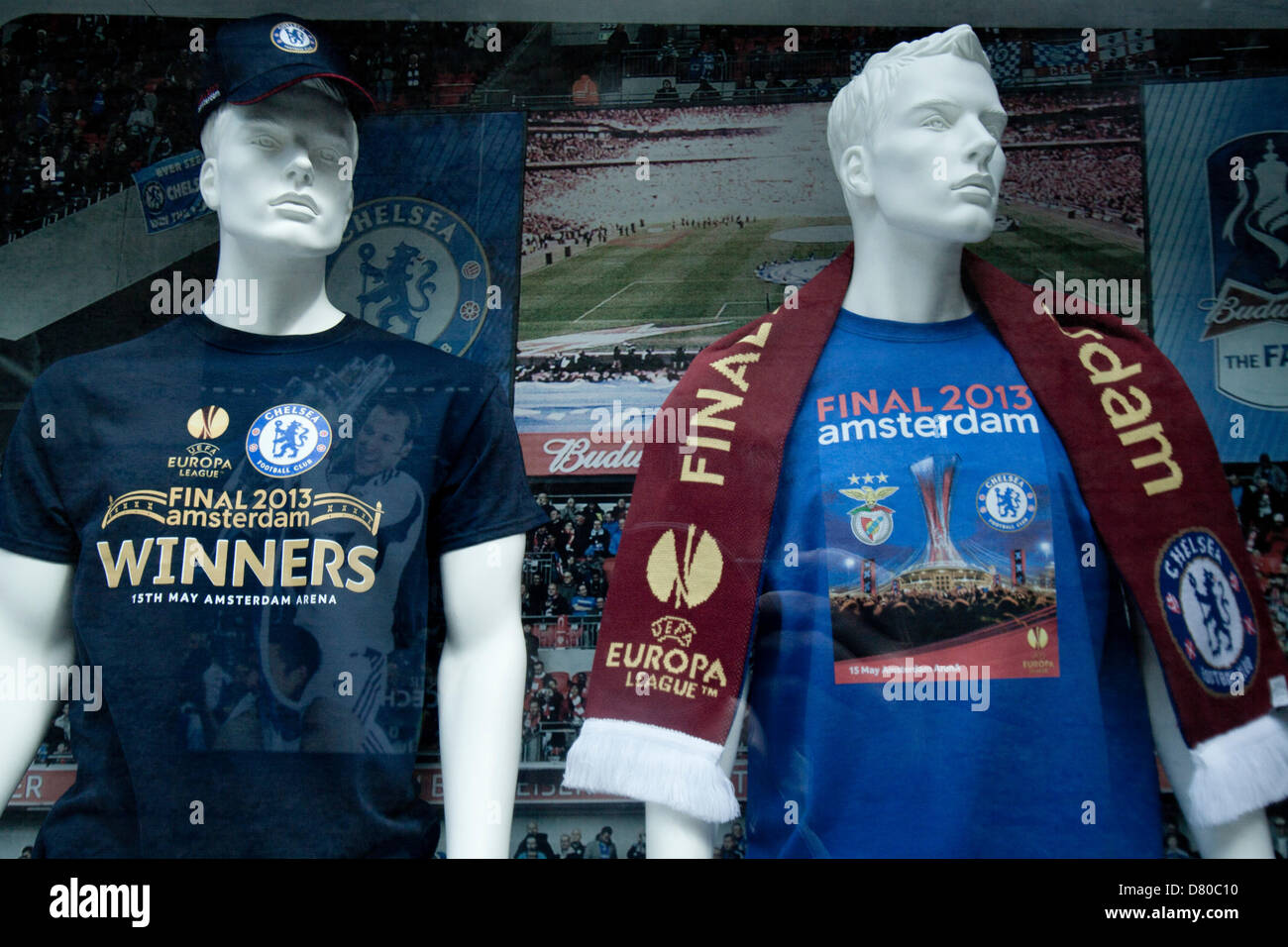 London UK. 16th May 2013. Mannequins dressed Europa League winners shirts at the Chelsea store after Chelsea FC wins the Europa League final against Benfica in Amsterdam on May 15th. Credit:  amer ghazzal / Alamy Live News Stock Photo