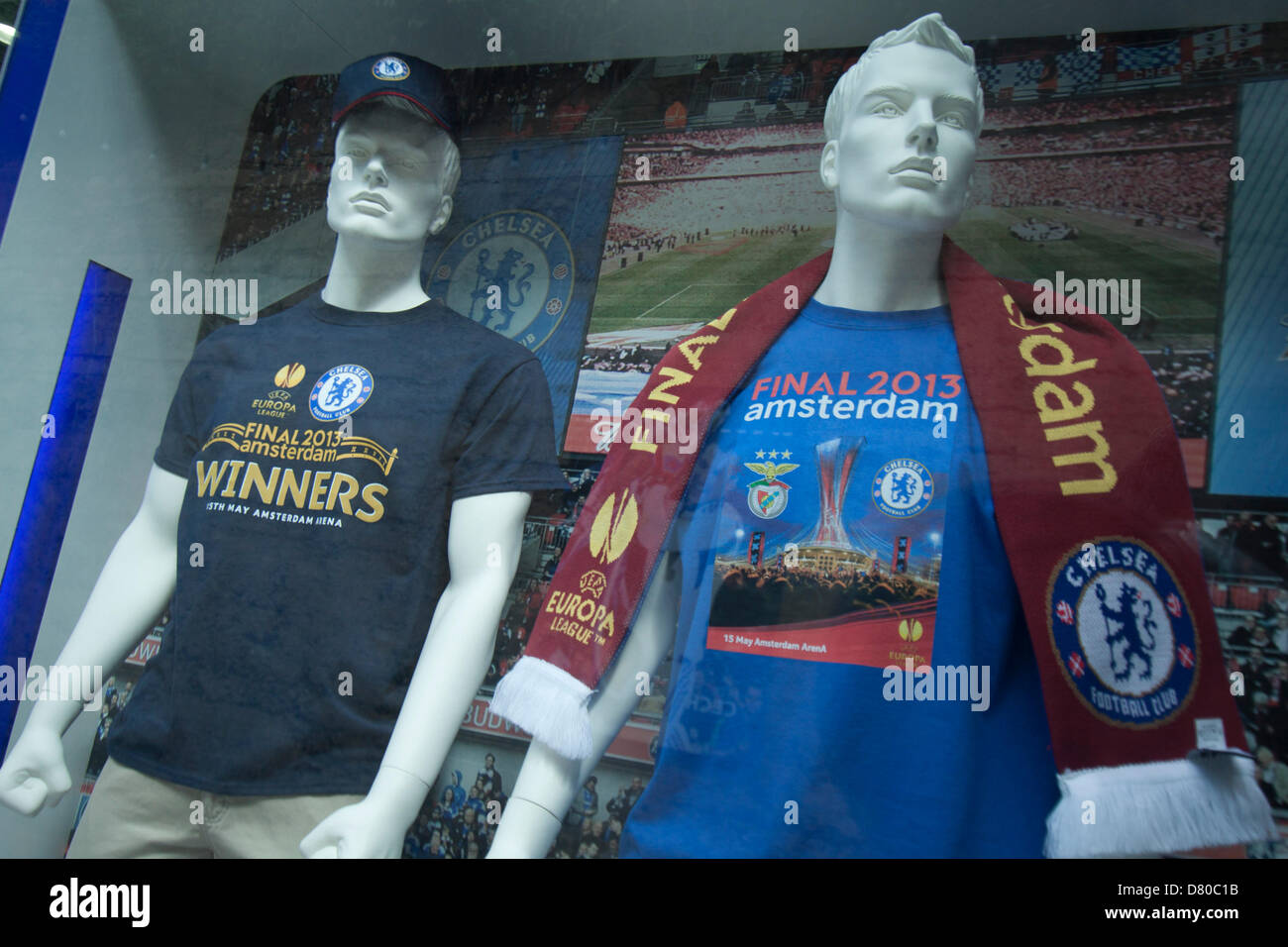 London UK. 16th May 2013. Mannequins dressed in Europa League winners shirts at the Chelsea store after Chelsea FC wins the Europa League final against Benfica in Amsterdam on May 15th. Credit:  amer ghazzal / Alamy Live News Stock Photo