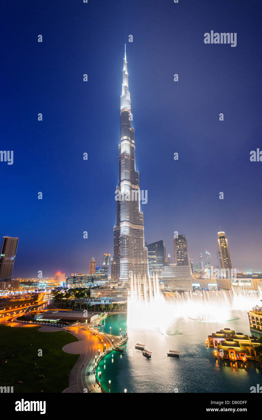 Night view of Burj Khalifa tower world's tallest building and Dubai Fountain  in Dubai United Arab Emirates Stock Photo