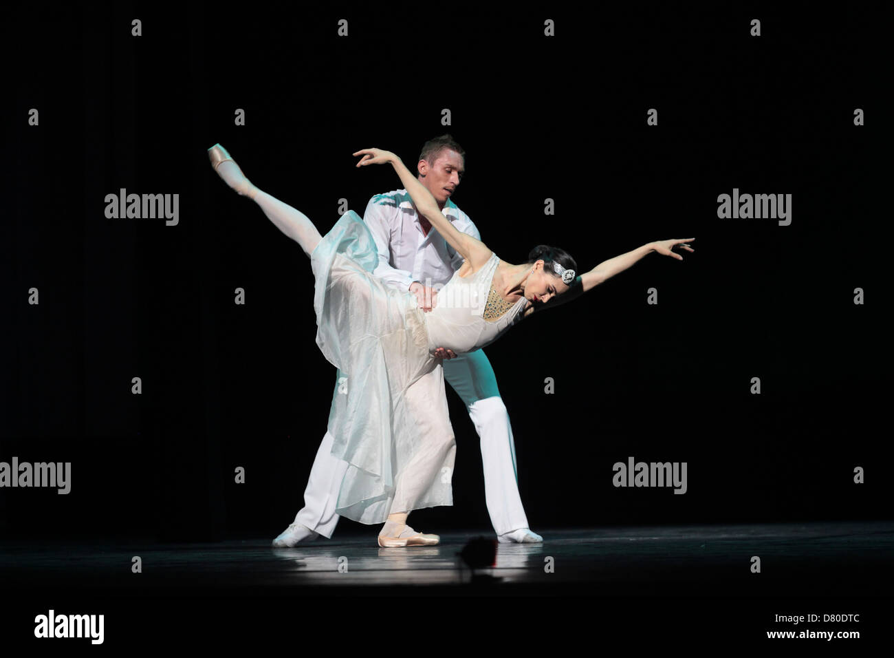 Cinderella, The Legendary Mariinsky Ballet brings Charles Perrault's classic fairytale to the Festival.  Photo by Pako Mera Stock Photo