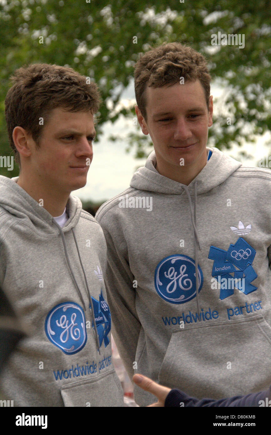 Alistair Brownlee And Jonathan Brownlee High Resolution Stock Photography And Images Alamy