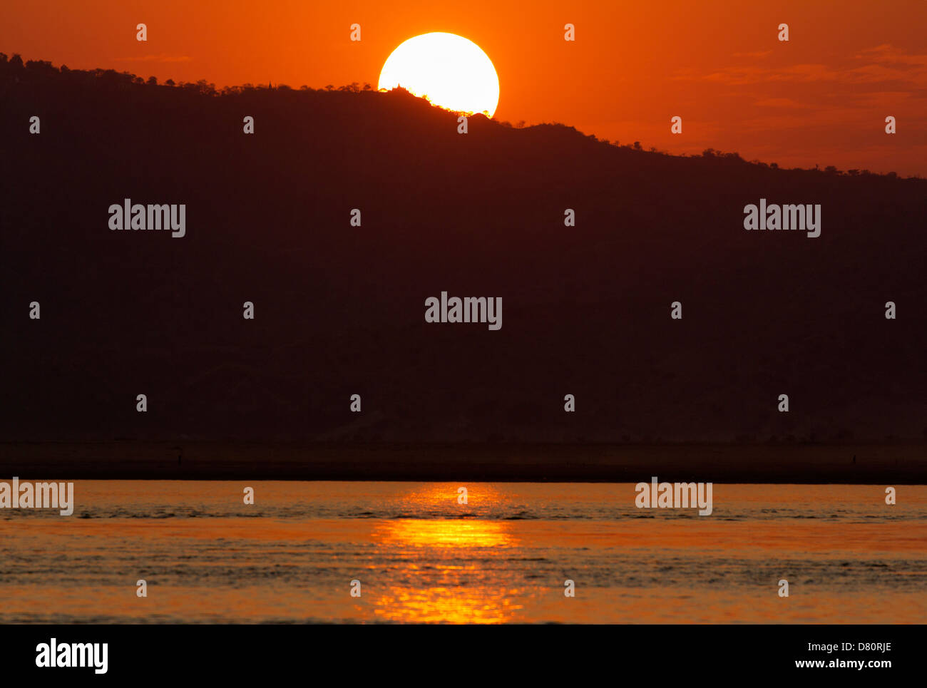 Sunset over the Irrawaddy River at Mandalay, Myanmar 4 Stock Photo
