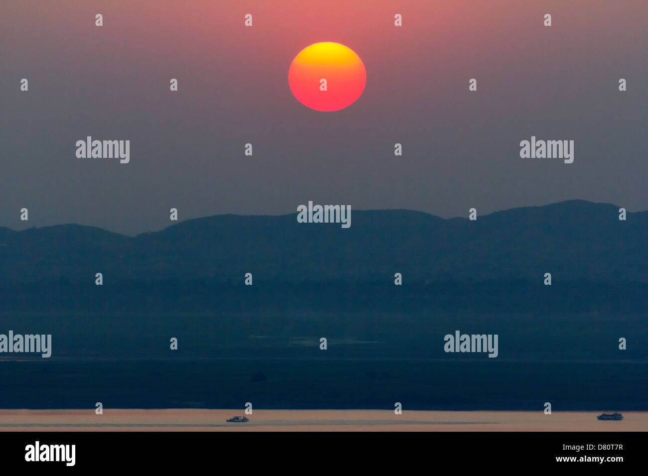 Sunset over the Irrawaddy River viewed from hills above Mandalay, Myanmar 3 Stock Photo