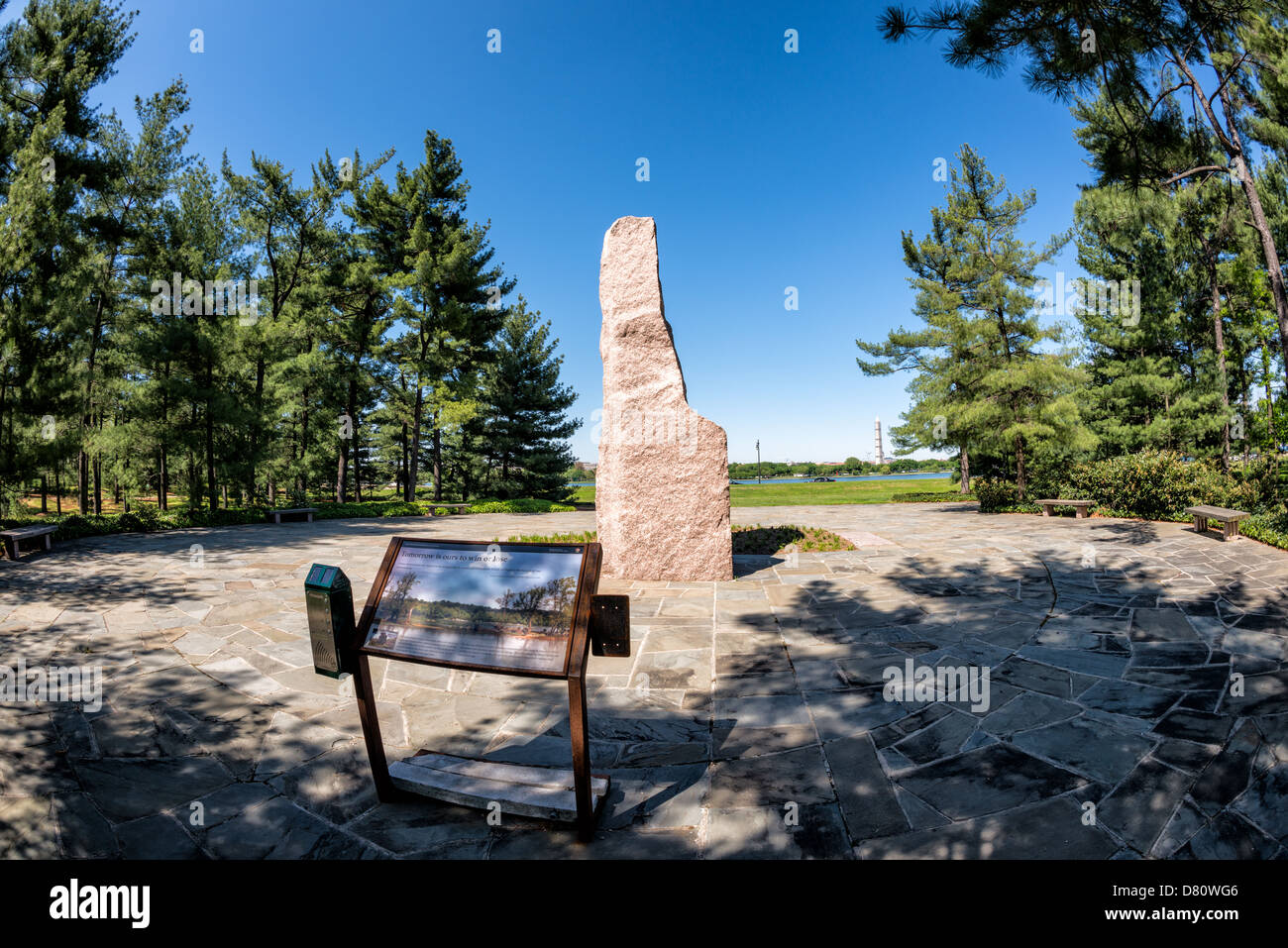 WASHINGTON DC, USA Main plaza at the Lyndon Baines Johnson Memorial