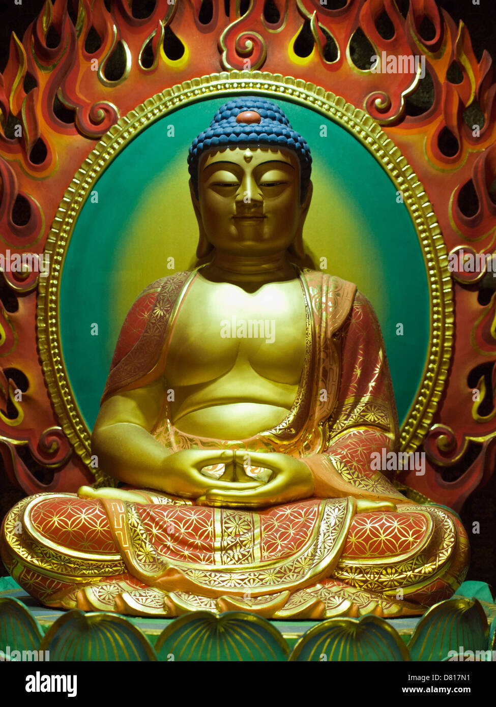 Buddha image from the Buddha Tooth Relic Temple Stock Photo Alamy