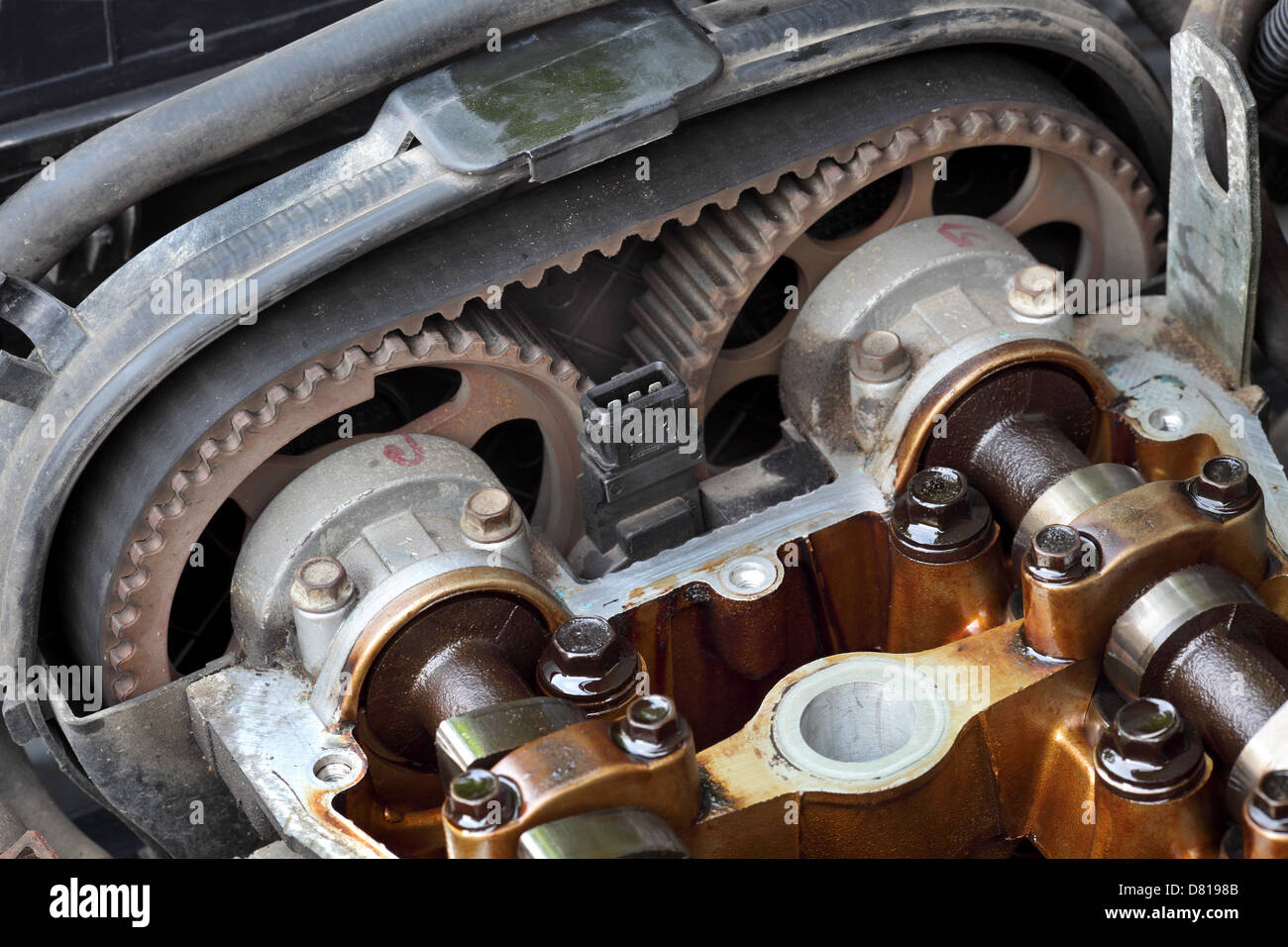 Engine belt hires stock photography and images Alamy