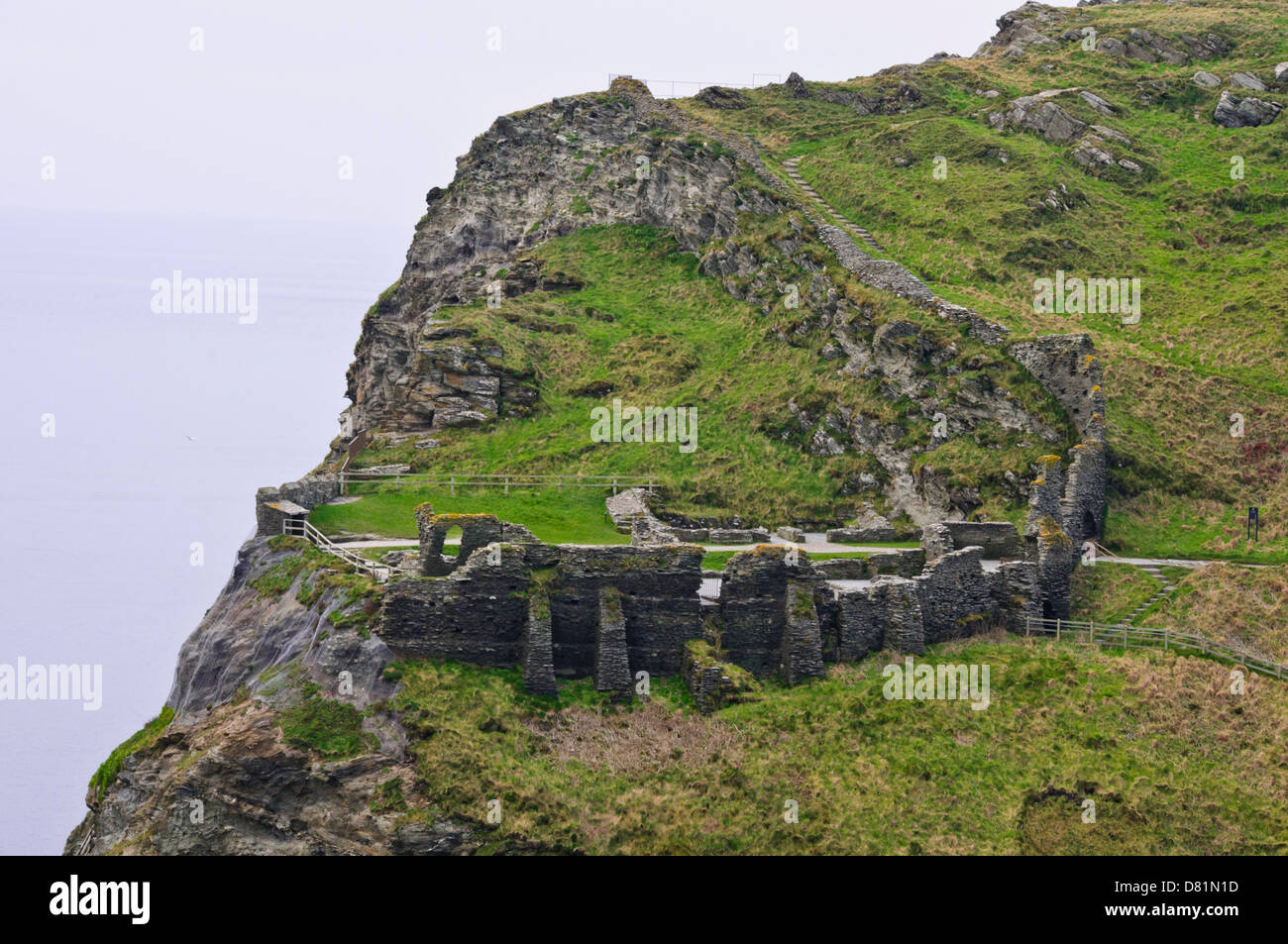 tintagel-castle-ruins-sw-coastal-path-tintagel-parish-church-views-from