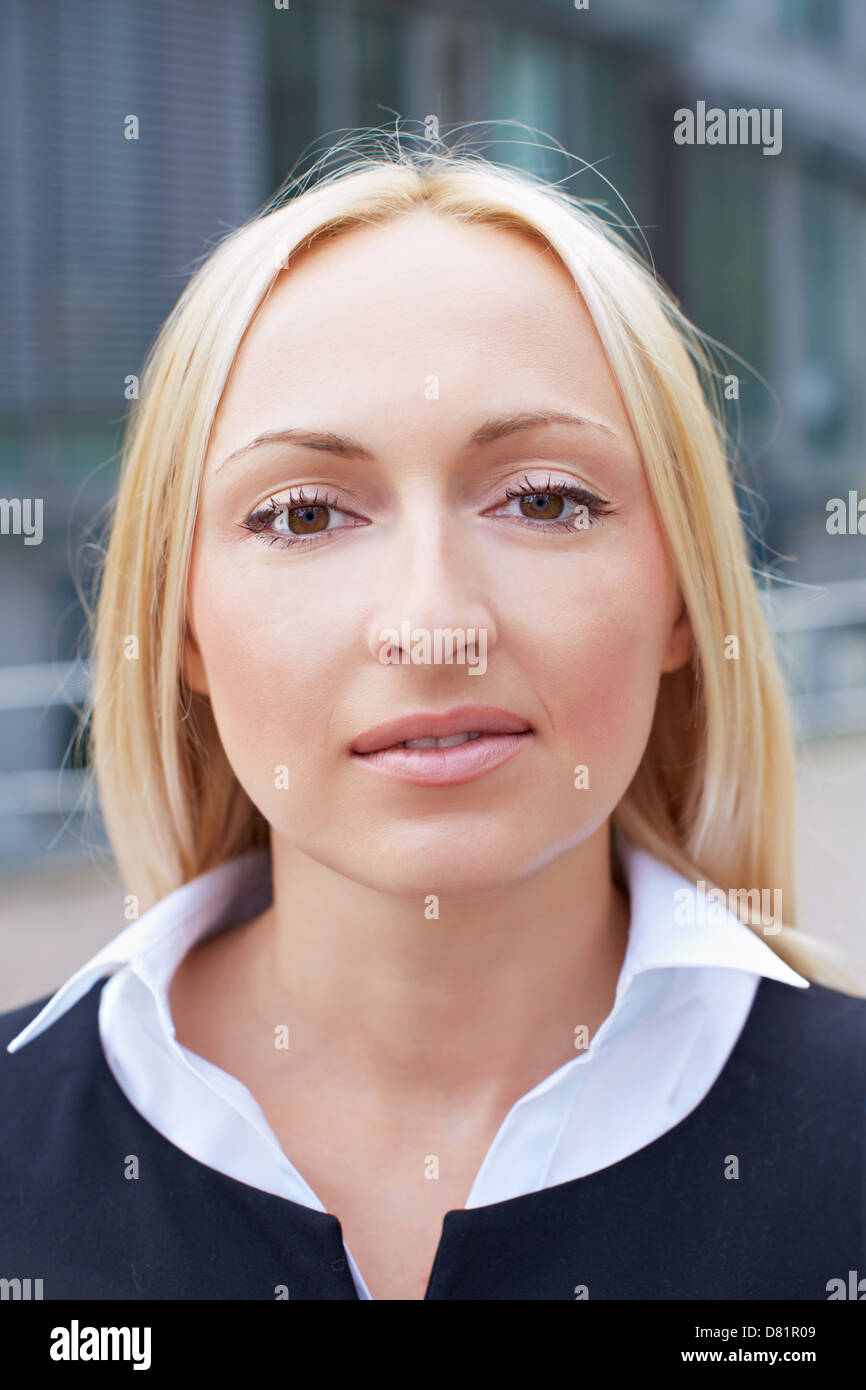 Attractive business woman hi-res stock photography and images - Alamy