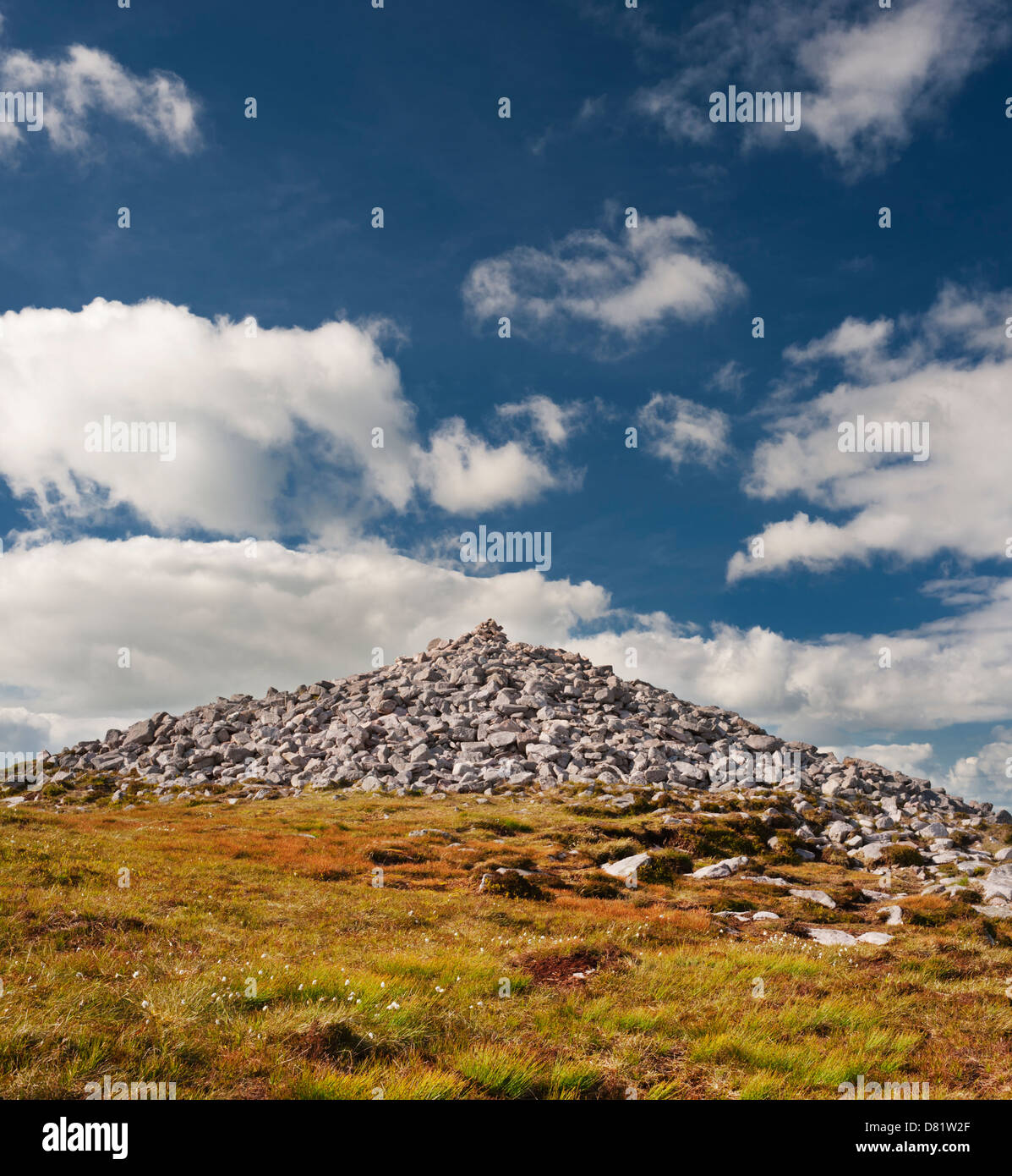 The large cairn at the summit of Slievenamon, County Tipperary, Ireland Stock Photo
