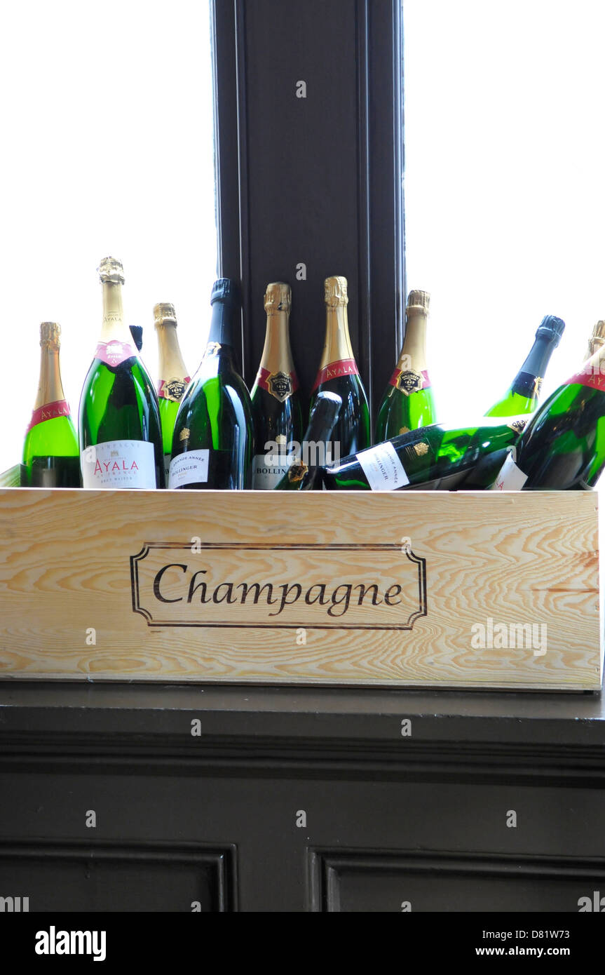 Bankers champagne hi-res stock photography and images - Alamy