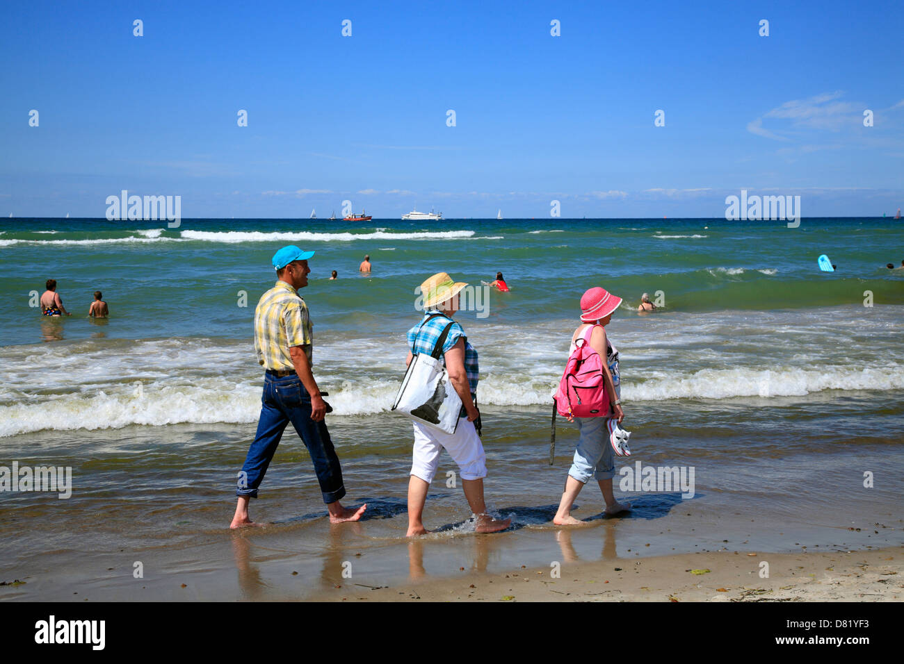 Warnemünde beach rostock germany hi-res stock photography and images