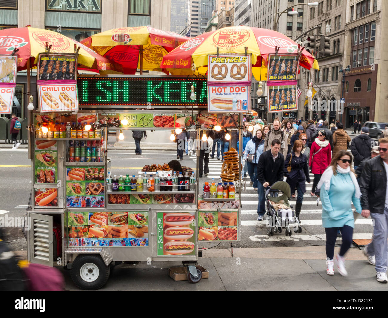 Sidewalk Hot Dog Vendor, NYC Stock Photo Alamy