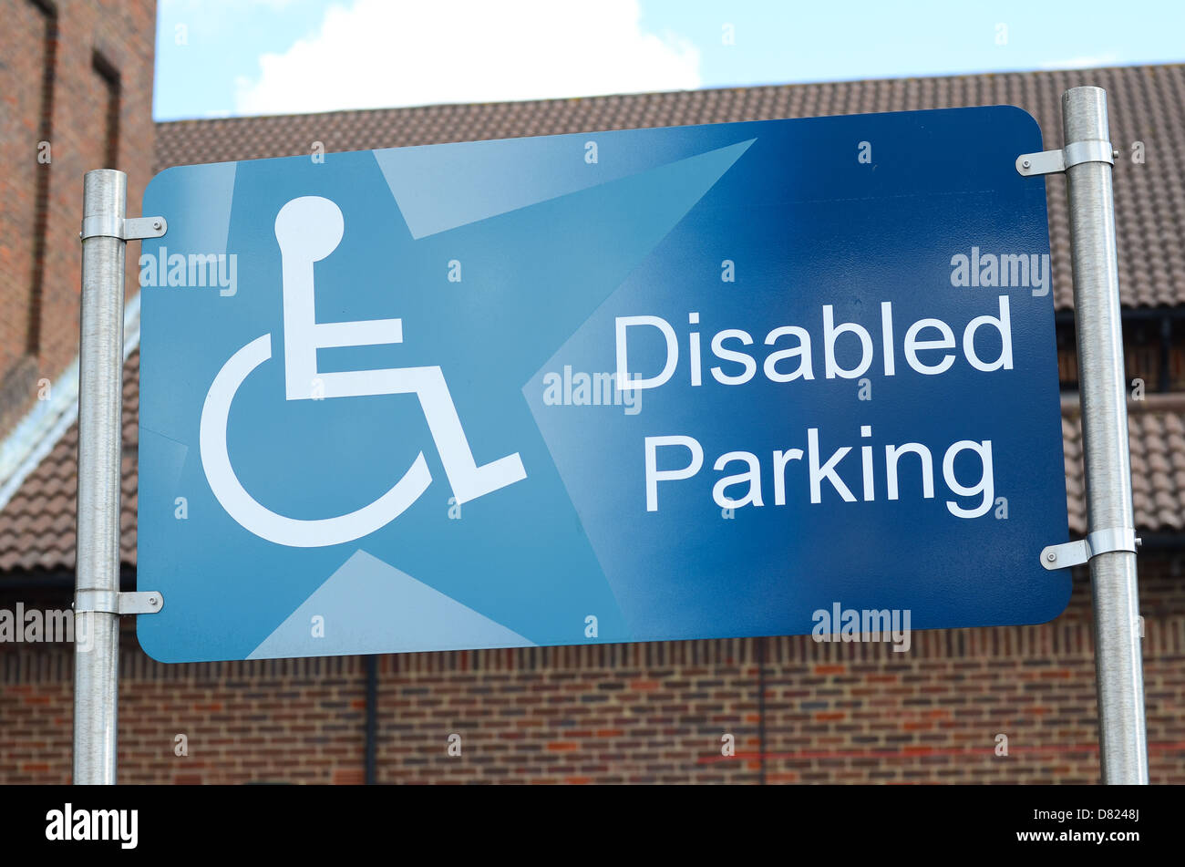 Disabled parking sign Stock Photo - Alamy