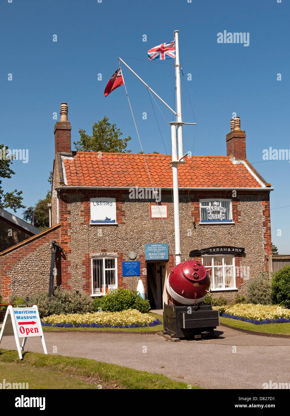 Lowestoft maritime museum sparrows nest hires stock photography and
