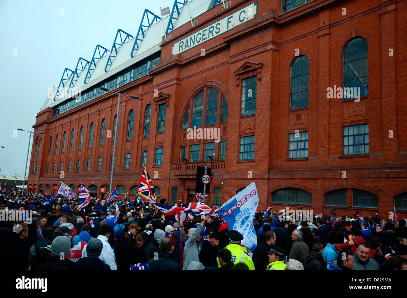 Ibrox fans supporters hires stock photography and images Alamy