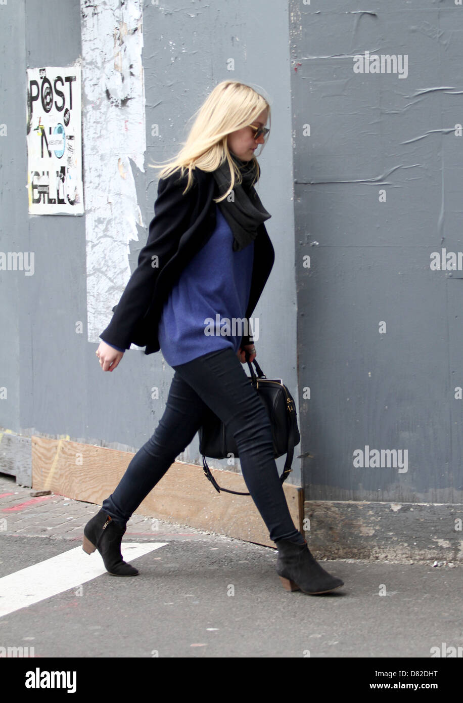 Actress Dakota Fanning taking a stroll in SoHo New York City, USA - 27.