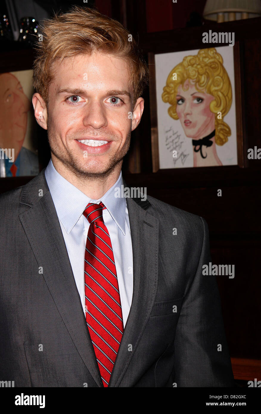 Hunter Ryan Herdlicka Opening night afterparty for 'Shatner's World: We ...