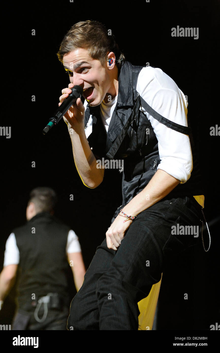 Kendall Schmidt Big Time Rush performs on stage at The Air Canada Centre  during their The BETTER WITH U Tour. Toronto, Canada Stock Photo - Alamy
