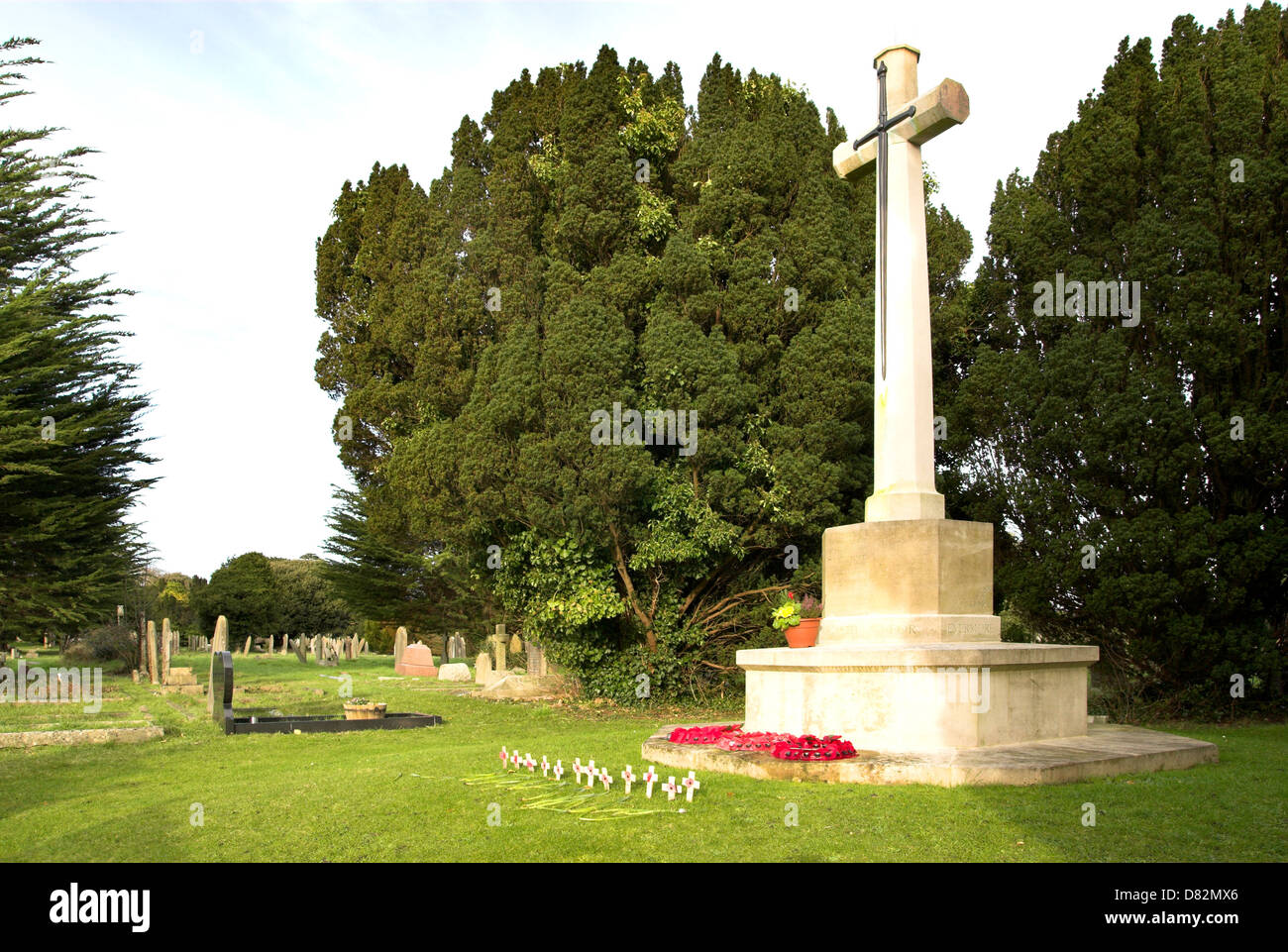 The War Memorial Broadwater and Worthing Cemetery, Worthing, West Sussex Stock Photo Alamy
