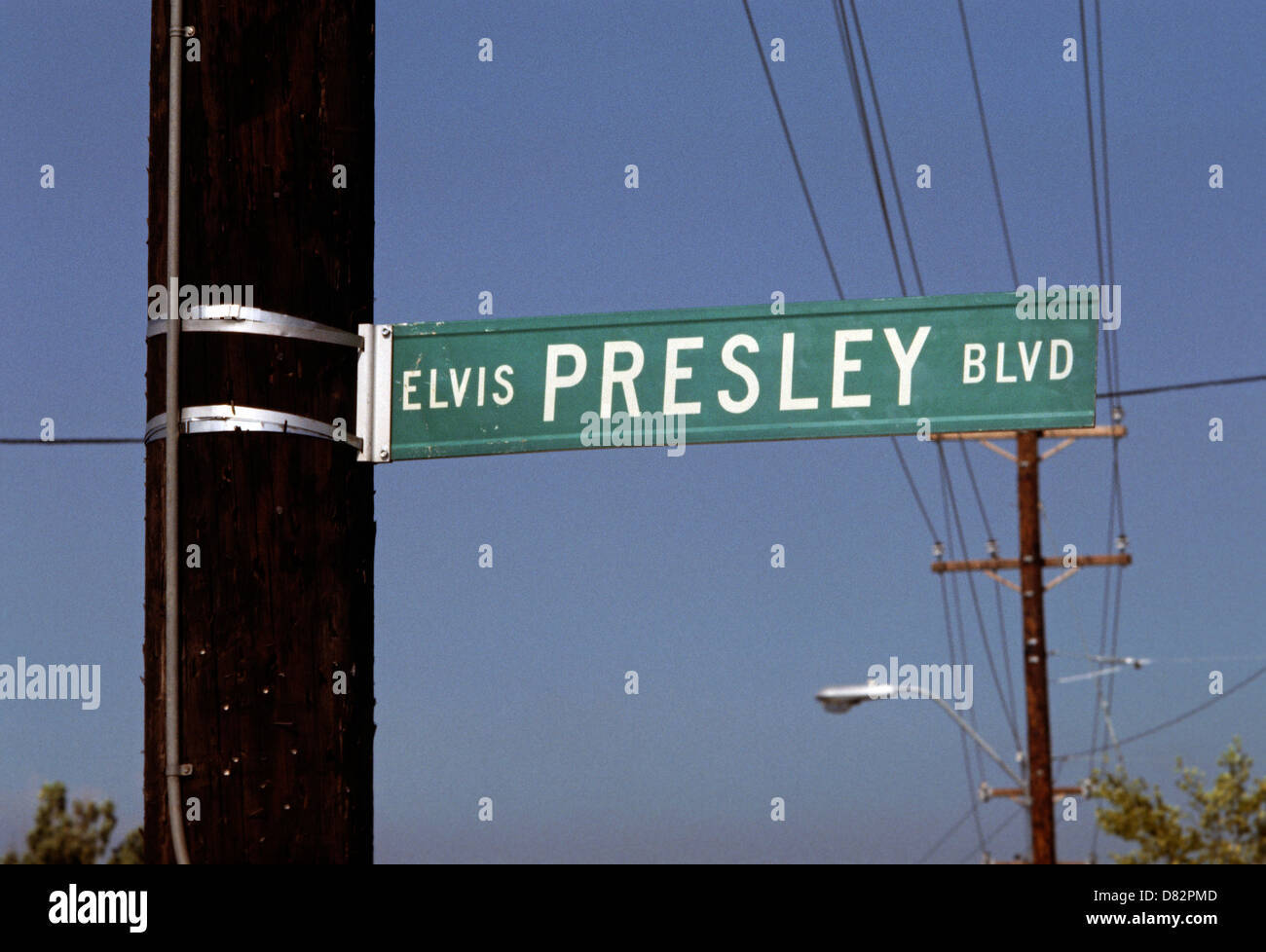 Elvis Presley Boulevard Sign, Memphis, Tennessee, USA, United States of America, Elvis Presley Funeral, 18th August 1977 Stock Photo
