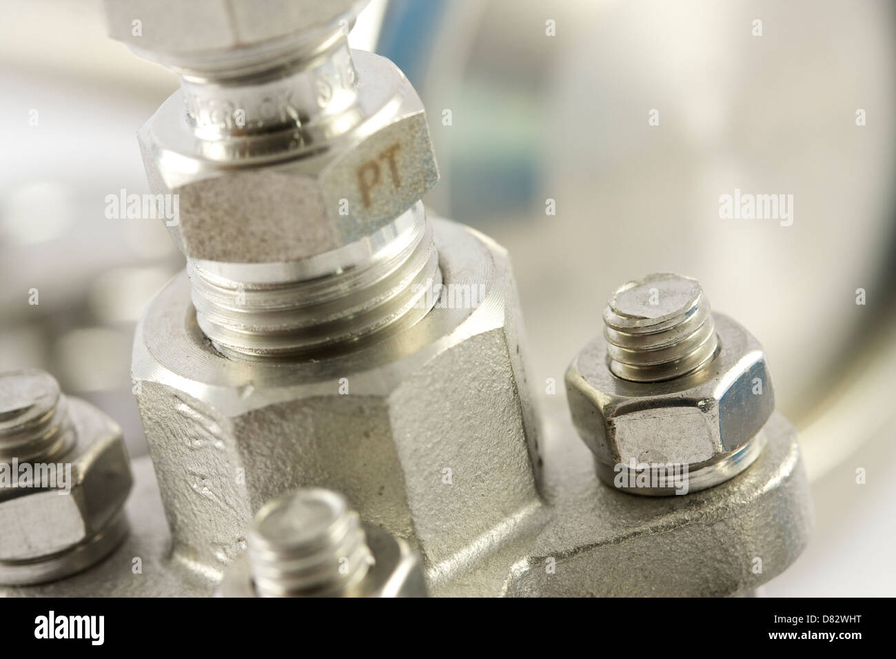 Threaded pipe fittings hires stock photography and images Alamy