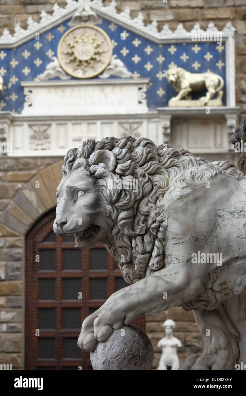 Statue of a lion at Signoria square in Florence, Italy Stock Photo Alamy