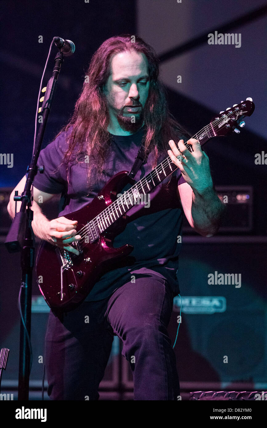 Concert Photos | John Petrucci | Dream theater, Concert photography, Heavy  metal