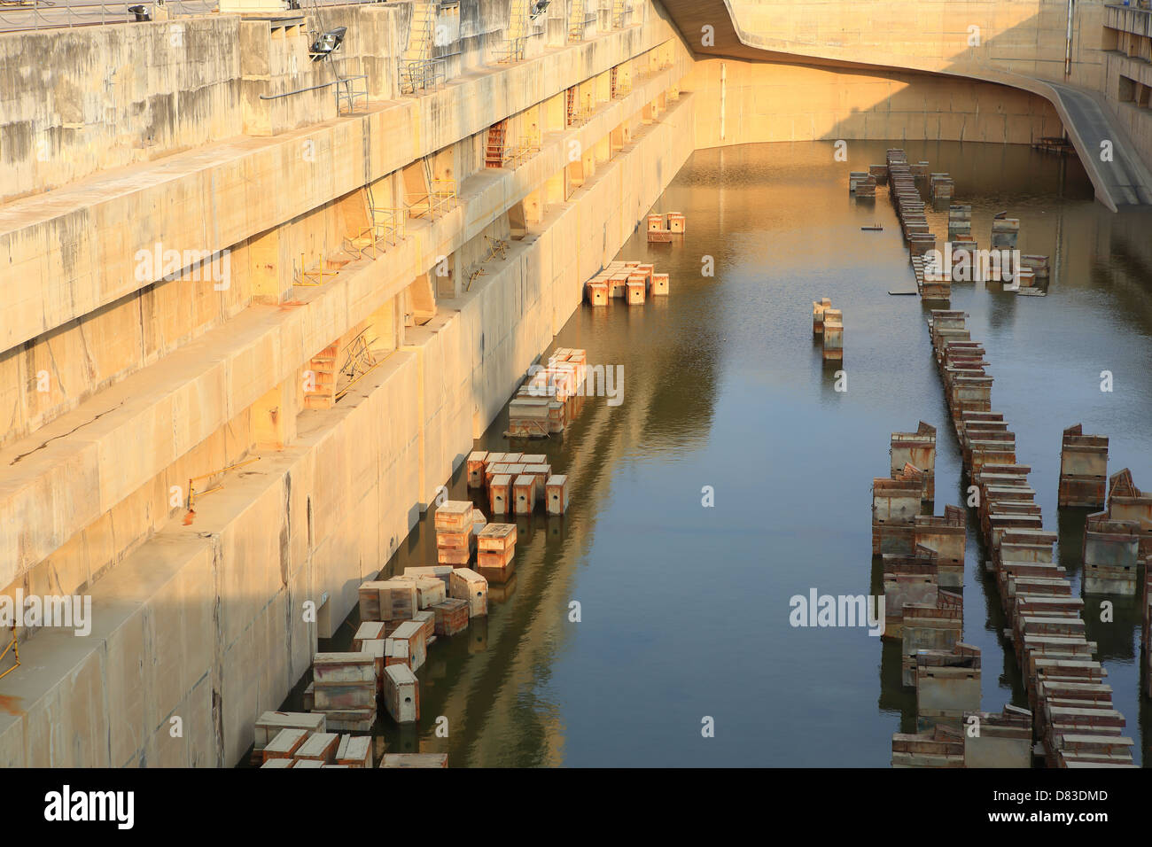 Dry Dock Navy Yard Stock Photo Alamy