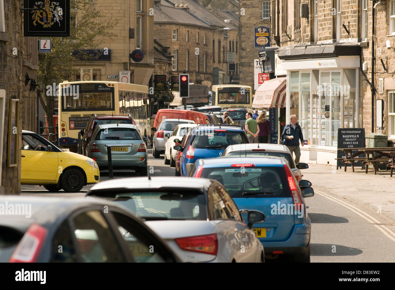 traffic jam jams in english old town bakewell heavy congestion congested village uk Derbyshire