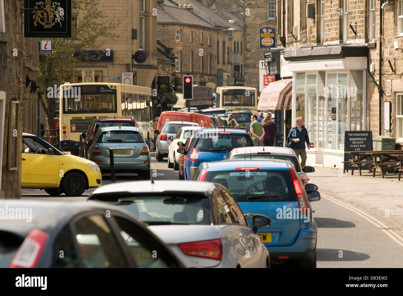 traffic jam jams in english old town bakewell heavy congestion congested village uk Derbyshire dales car cars stuck in trafficja Stock Photo