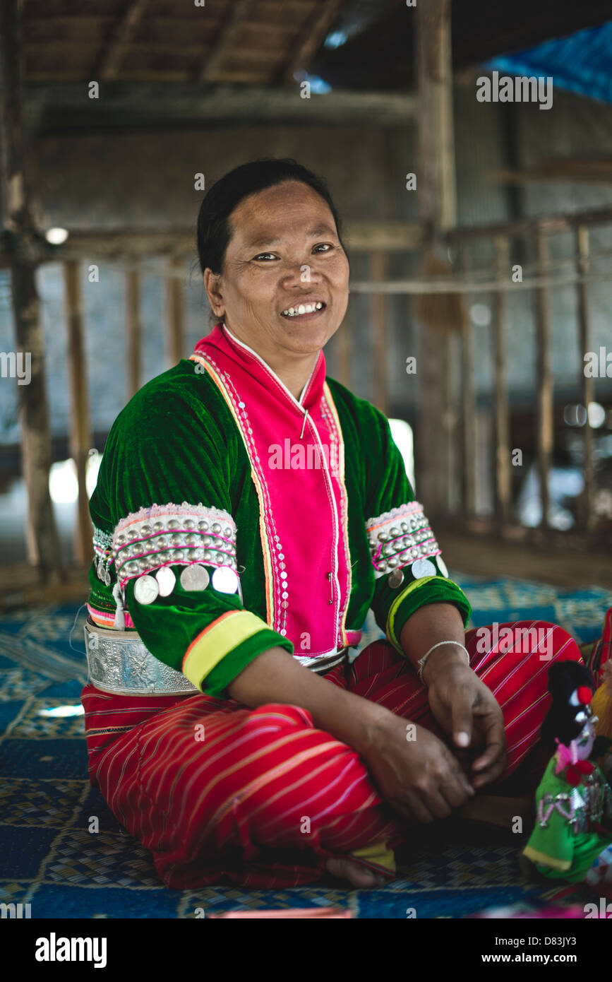Hill tribe hmong woman hi-res stock photography and images - Alamy
