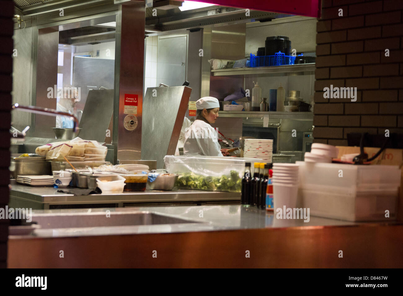 Busy Restaurant Kitchen Stock Photo - Alamy
