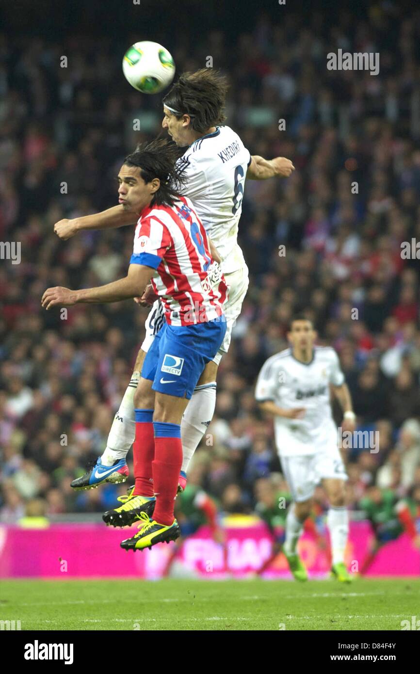 17.05.2013. Madrid, Spain. Copa del Rey final. Real Madrid versus Atletico Madrid. Final score was (1-2) Falcao and Sami Khedira Stock Photo