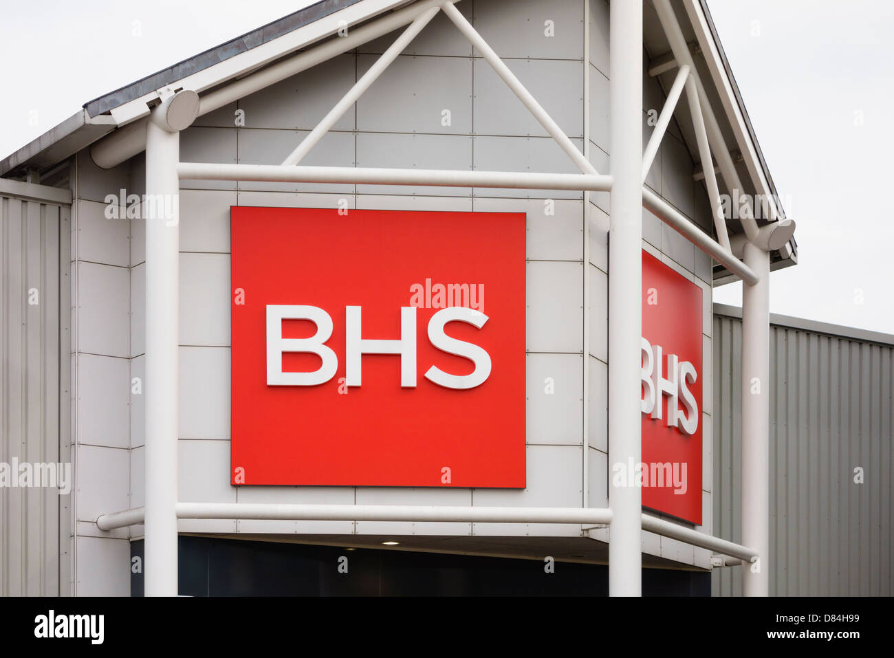 British Home Stores BHS logo above the department store shop. Telford, Shropshire, England, UK, Britain Stock Photo