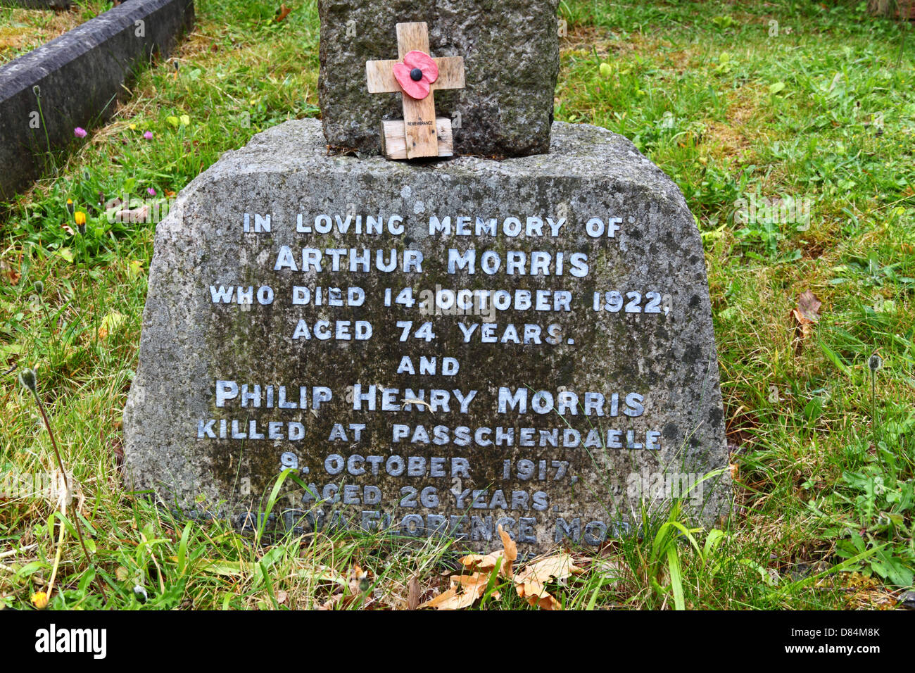 Grave of Philip Henry Morris who was killed at Passchendale on 8th October 1917, Southborough churchyard, Kent, England Stock Photo