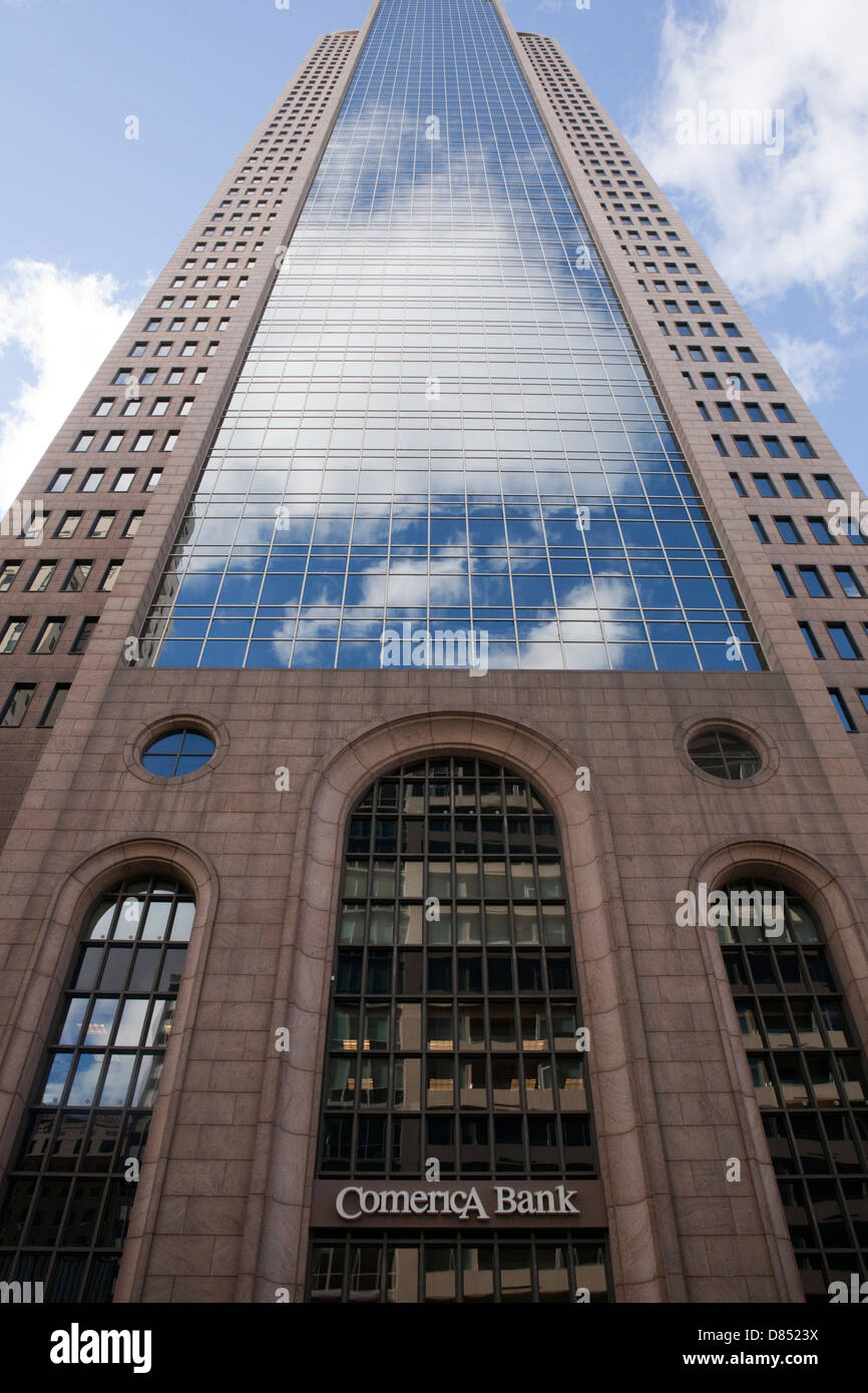 A view of the Comerica bank headquarters in Dallas Texas Stock