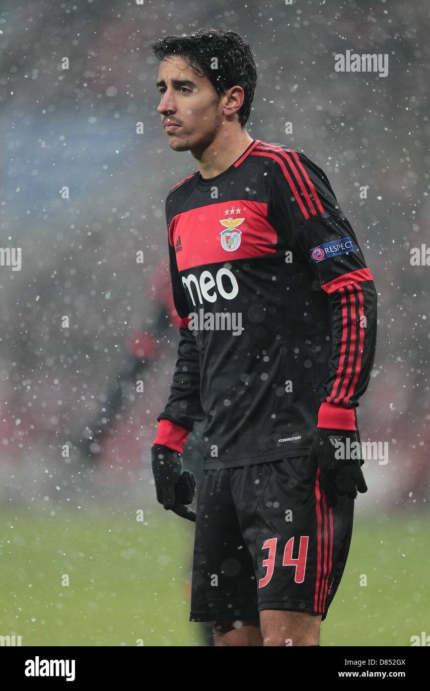 Andre Almeida Benfica February 14 13 Football Soccer Uefa Europa League Round Of 32 1st Leg Match Between Bayer 04 Leverkusen 0 1 Sl Benfica At Bayarena In Leverkusen Germany Photo By Aflo Stock Photo Alamy