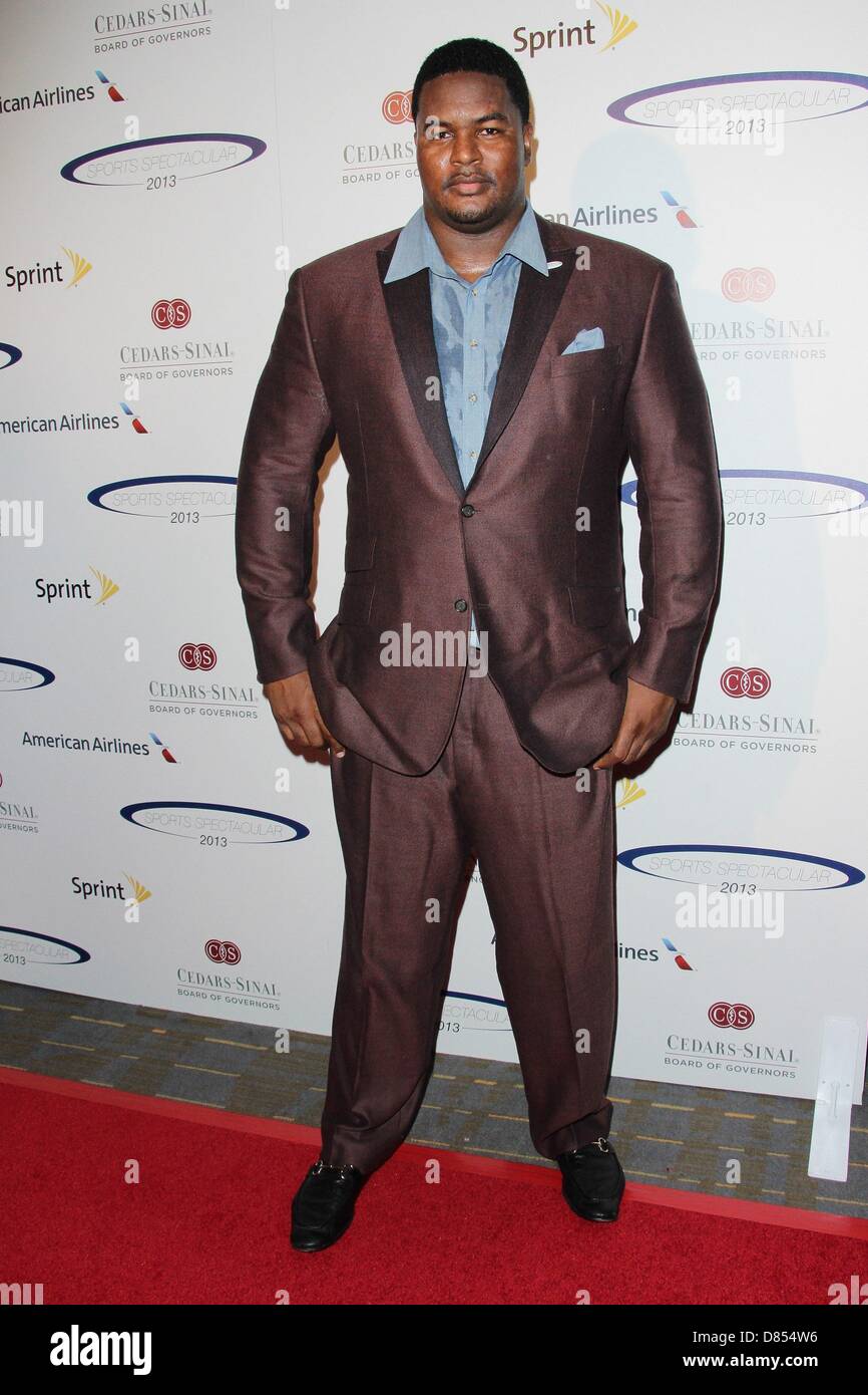 Bryant mckinnie hi-res stock photography and images - Alamy