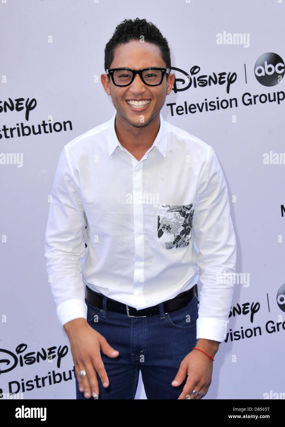 Page 3 - Tahj Mowry Where High Resolution Stock Photography and 