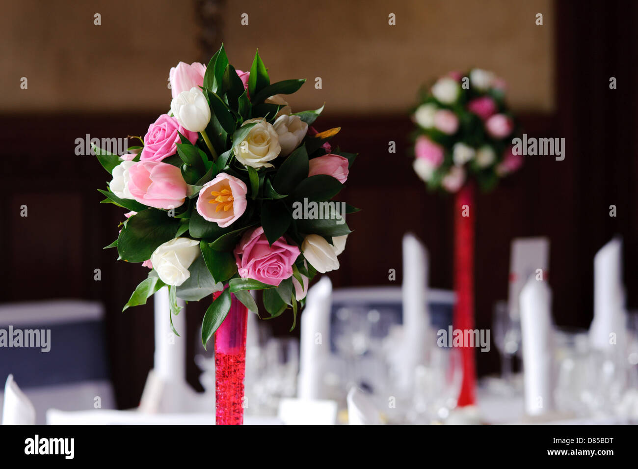 Flower decorations at wedding reception Stock Photo - Alamy
