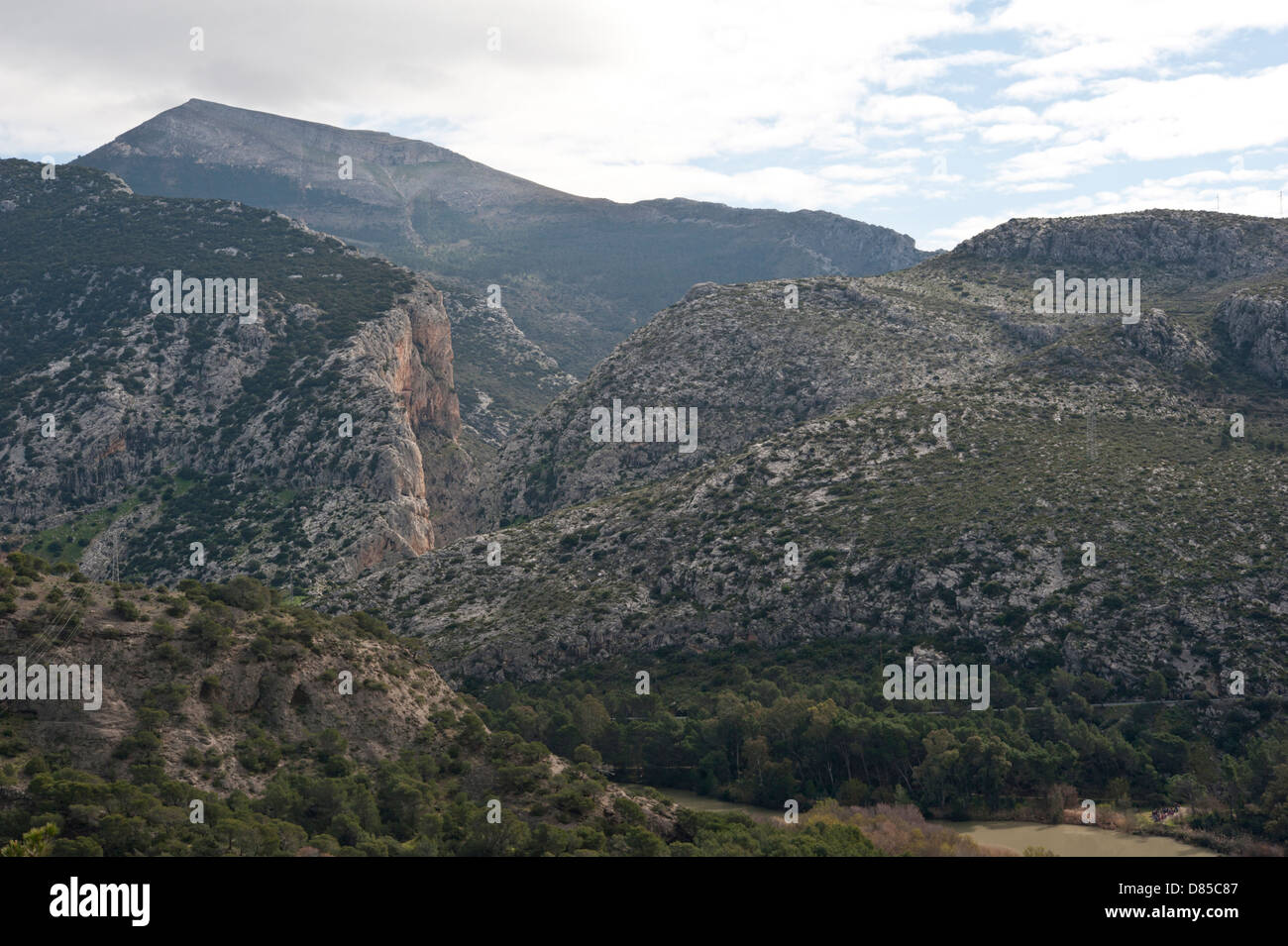 View sierra del valle de hires stock photography and images Alamy