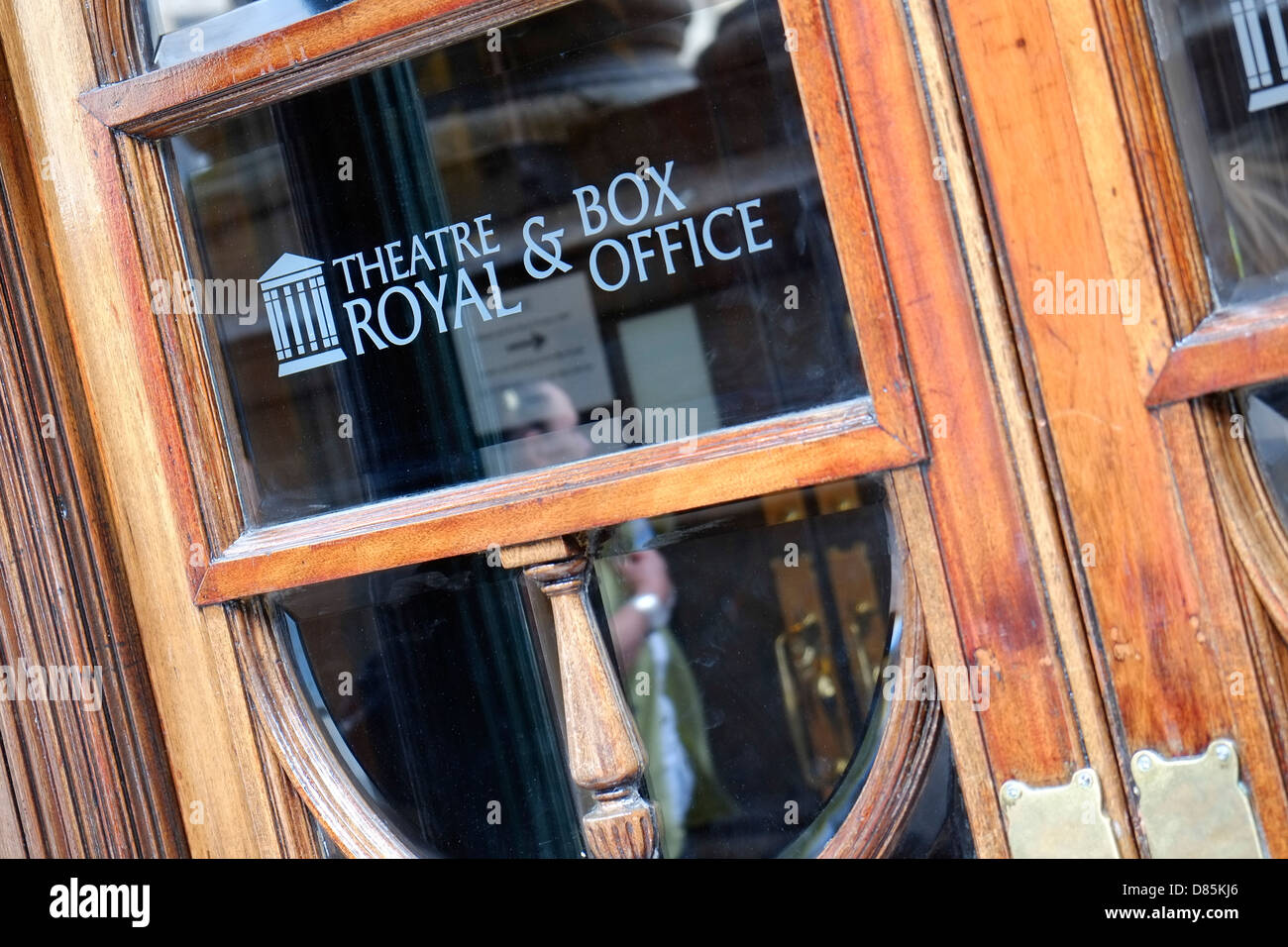 Royal box theater hires stock photography and images Alamy